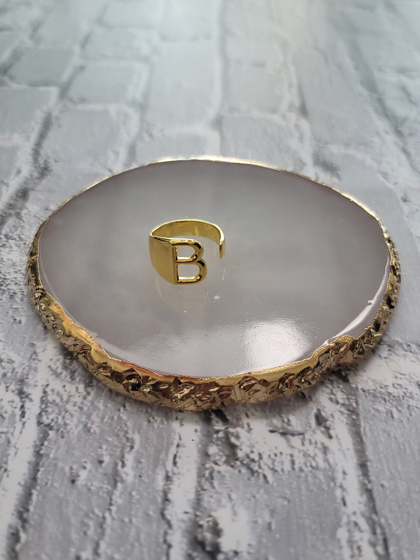 Ring "B"
