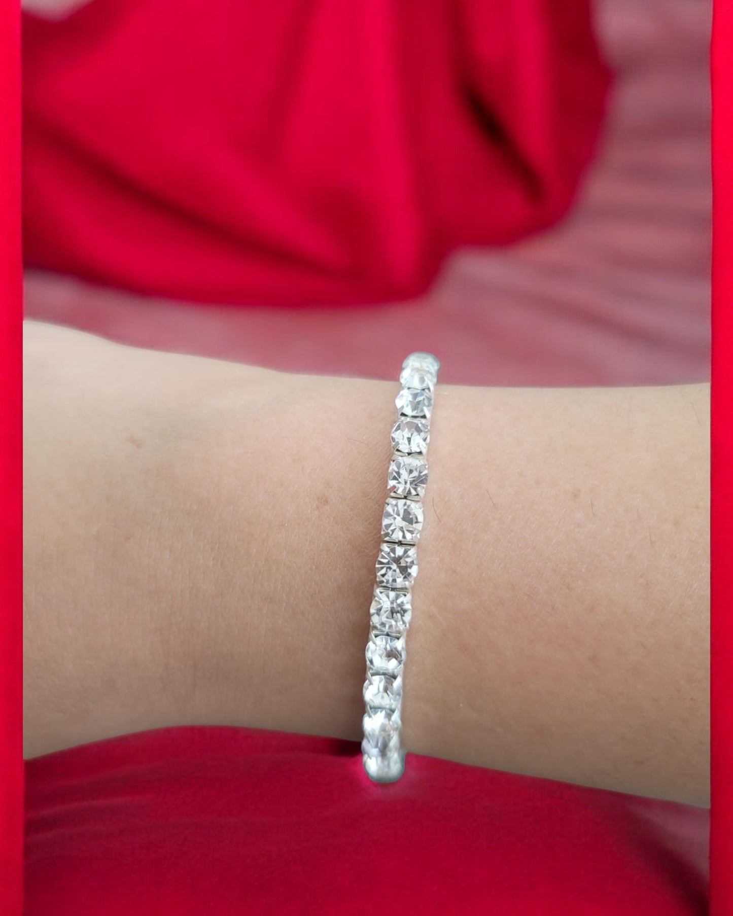 Elegant Silver Tennis Bracelet with Sparkling Cubic Zirconia